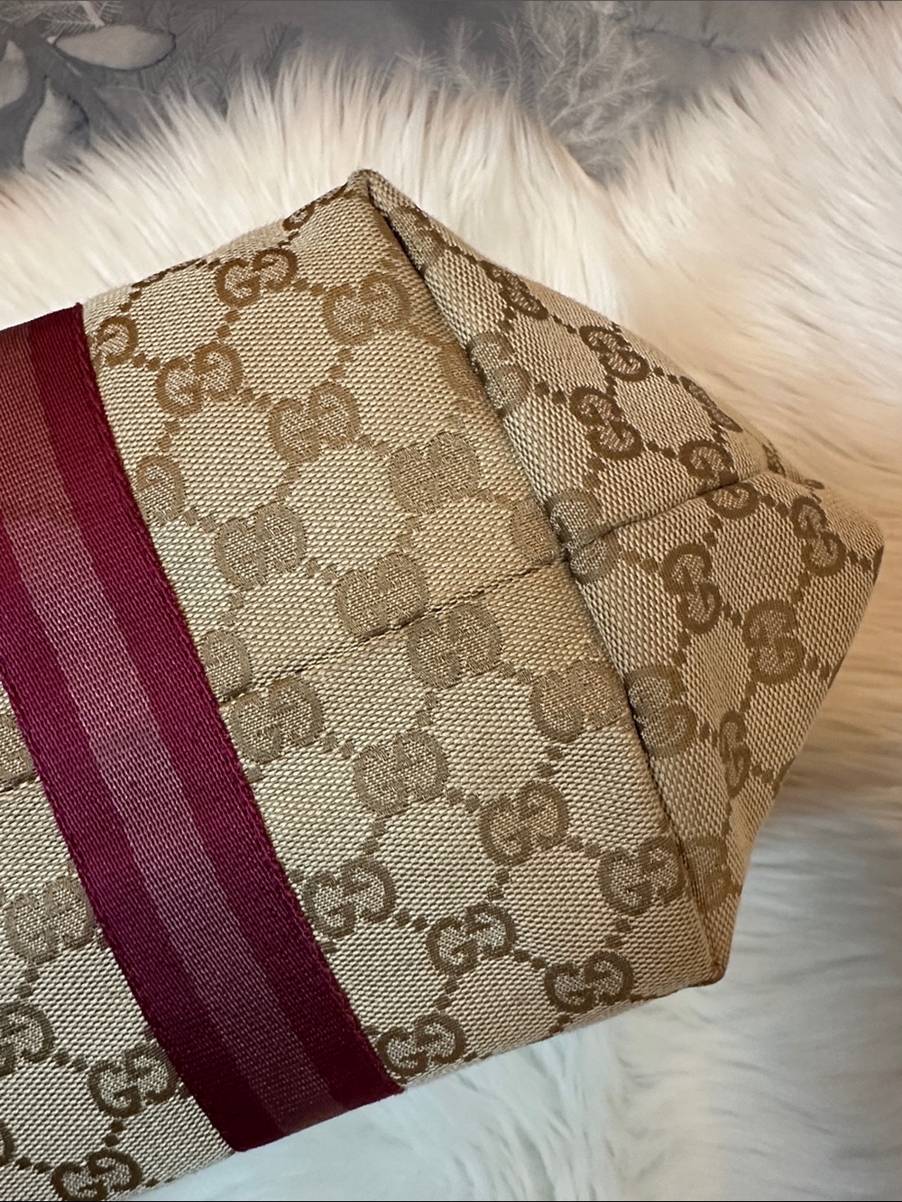 EUC GUCCI JOLICOEUR Pink & GG Canvas Tote Cert of Auth included. She’s a beauty - Picture 6 of 16
